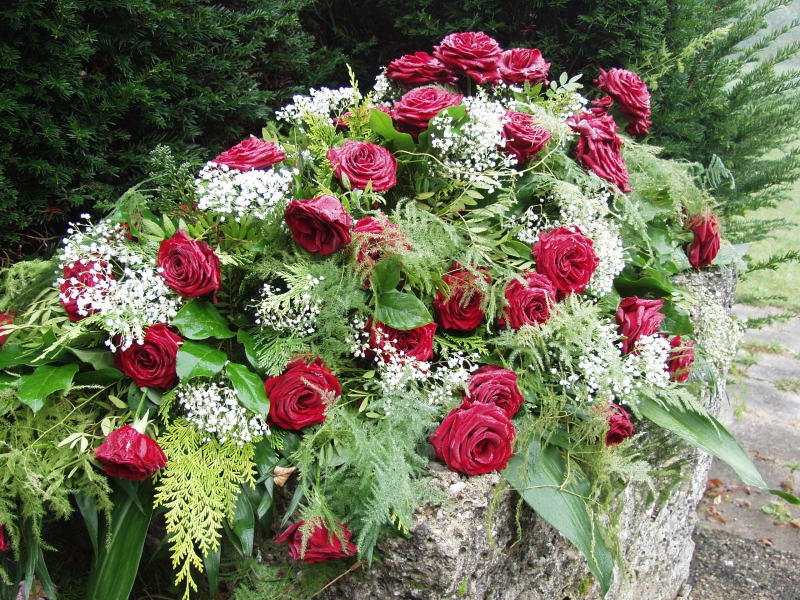 funeraire-LA TURBIE-min_roses-61203